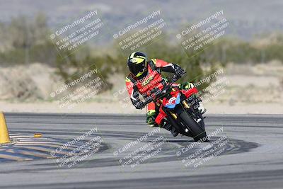 media/Jan-15-2026-Racers Edge (Thu) [[dfebeb70ab]]/3-B Group/Session 4 (Turn 5)/